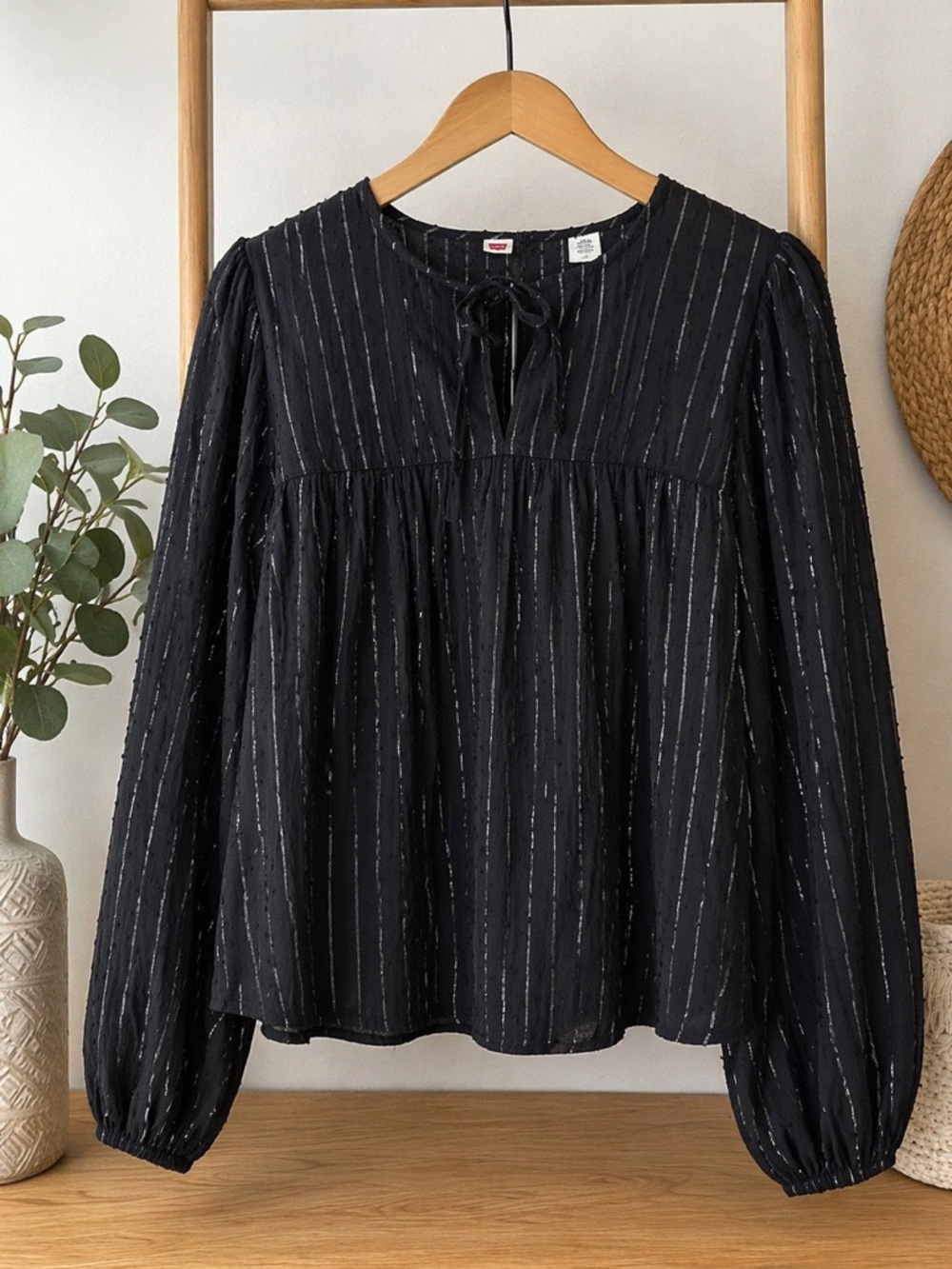 Stripe Shimmer Blouse NWT Size Large Black Metallic Pinstripe